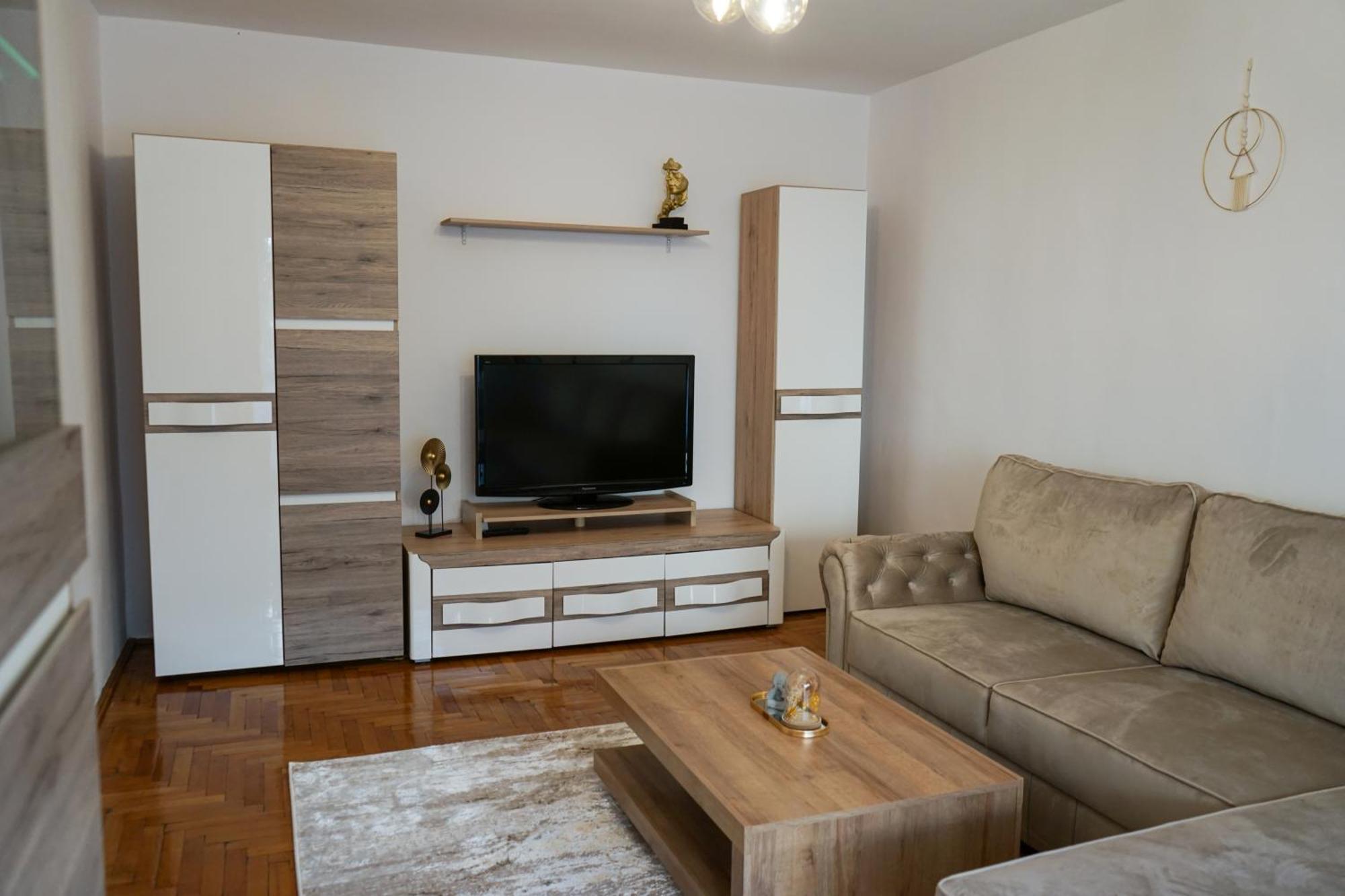 Mirandis Toamnei Apartment Брашов Екстериор снимка